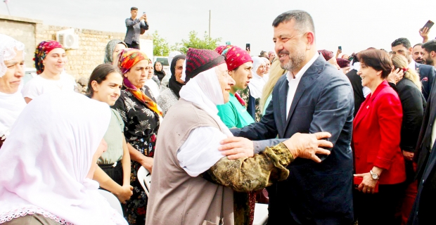 Diyarbakır’da bin 500 kişi CHP’ye katıldı