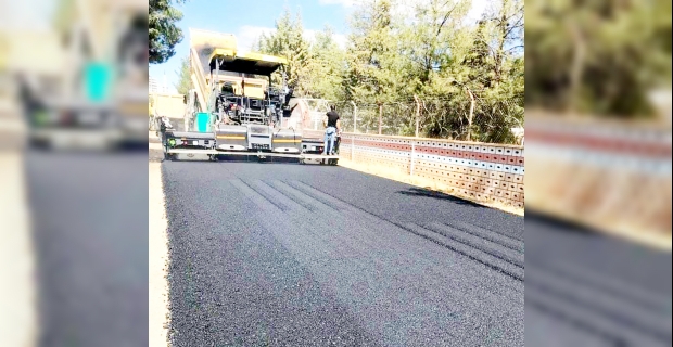 Bağlar Belediyesinin asfalt çalışmaları sürüyor