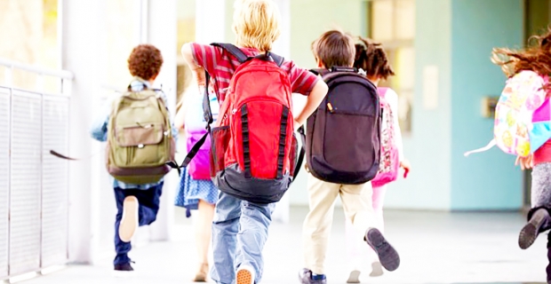 Okul çantaları vücut ağırlığının yüzde 10'unu aşmamalı