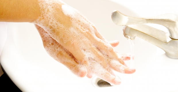 Hastalıklardan korunmak için el yıkamanın önemi