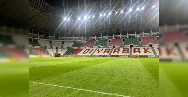 Diyarbakır stadyumu milli maç öncesi ışıl ışıl