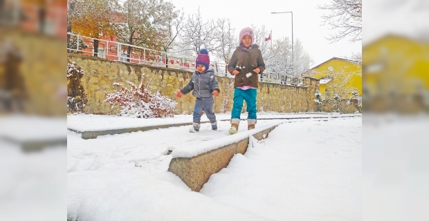 Kar en çok çocukları sevindirdi