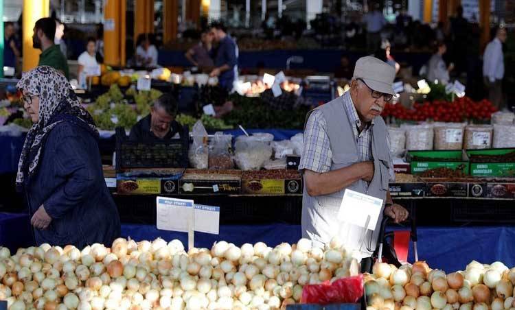 'Enflasyonu sebze-meyve fiyatlarındaki artış yükseltti'