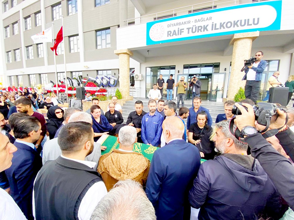 Raif Türk aşam mücadelesini kaybetti