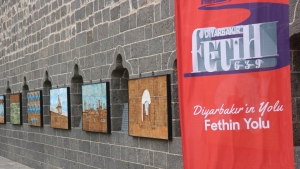 Diyarbakır’ın Fethi etkinlikleri ‘Fetih Duvarı’ sergisinin açılışıyla başladı
